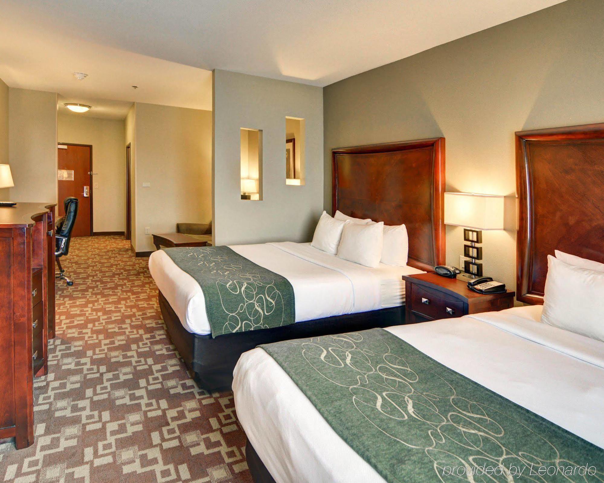 Comfort Suites Near Northeast Mall North Richland Hills Bagian luar foto