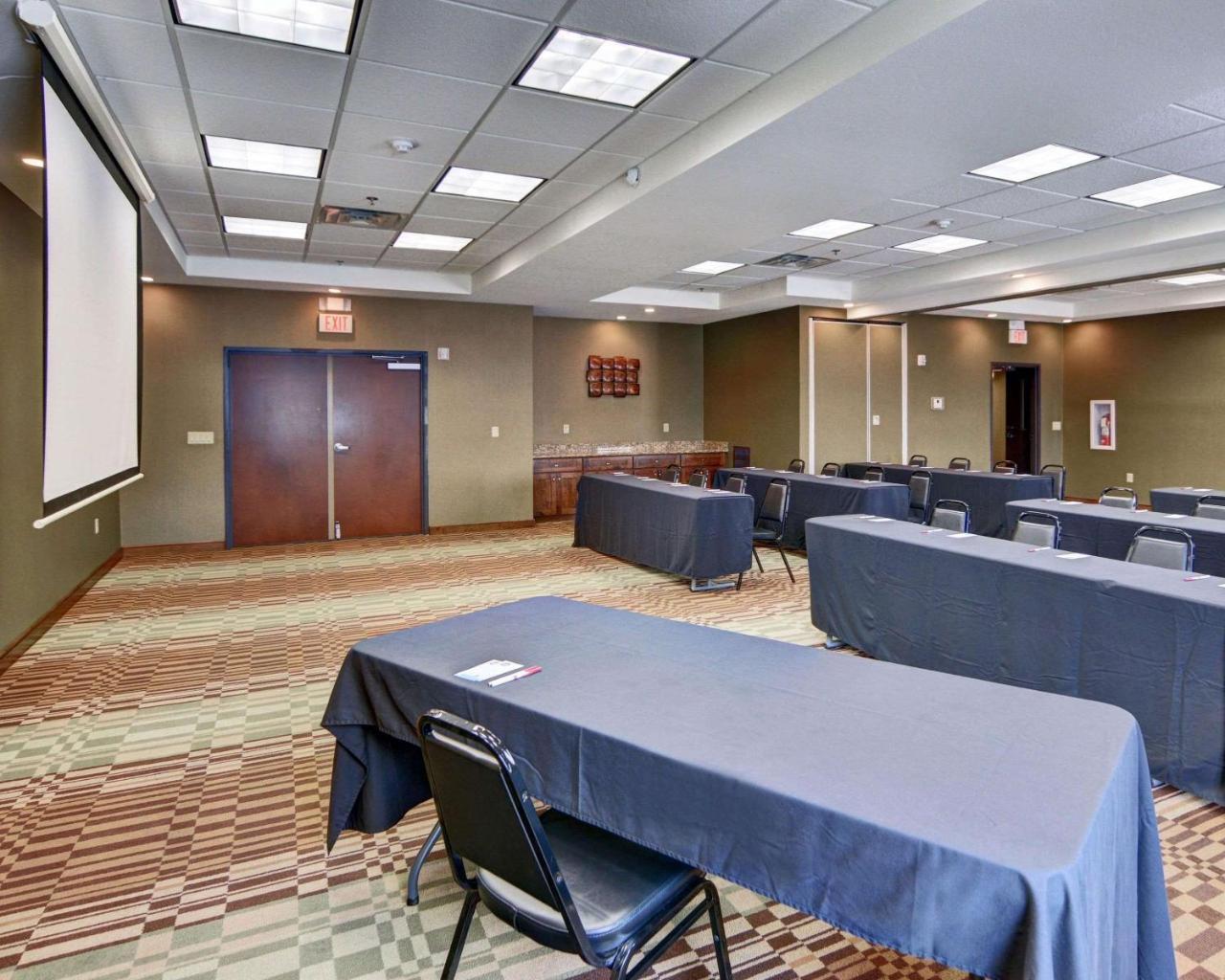 Comfort Suites Near Northeast Mall North Richland Hills Bagian luar foto